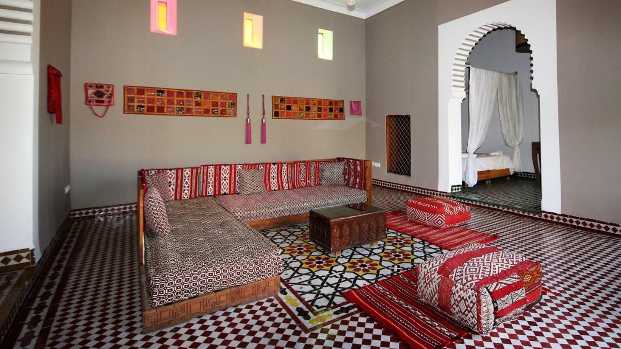 R'Mila Medina Fez Hotel Екстериор снимка